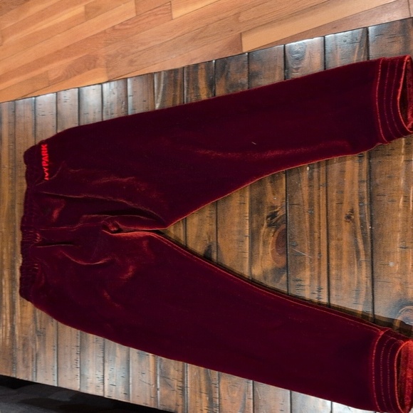 Ivy Park velvet joggers - Picture 9 of 10